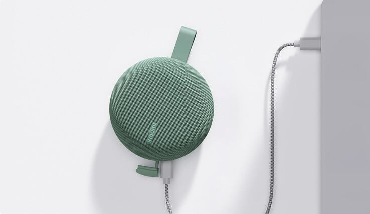 O Xiaomi Bluetooth Speaker Essential pode receber áudio via USB Type-C.