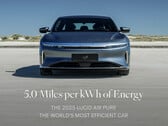 o Lucid Air 2025 pode percorrer 420 milhas com sua bateria de 84 kWh (Fonte da imagem: Lucid)