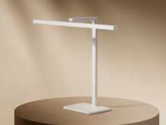 A Xiaomi LED Desk Lamp 2 já está disponível em vários países europeus. (Fonte da imagem: Xiaomi)