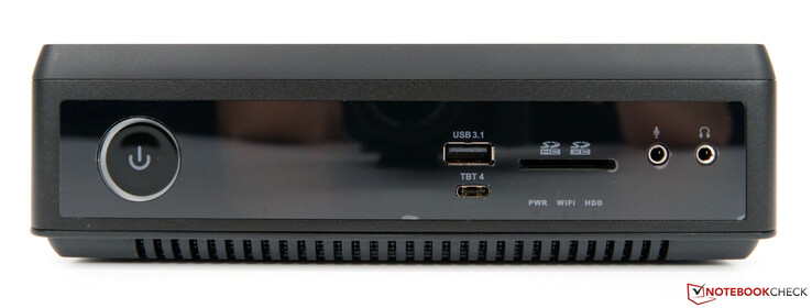 Frente: 1x USB 3.1 Tipo A, 1x Thunderbolt 4 (somente dados), leitor de cartão SD, microfone de 3,5 mm, fone de ouvido de 3,5 mm
