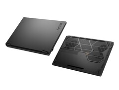O laptop para jogos Asus TUF A18 abriga a GPU para laptop RTX 5070 em um chassi de 18 polegadas. (Fonte da imagem: Asus)
