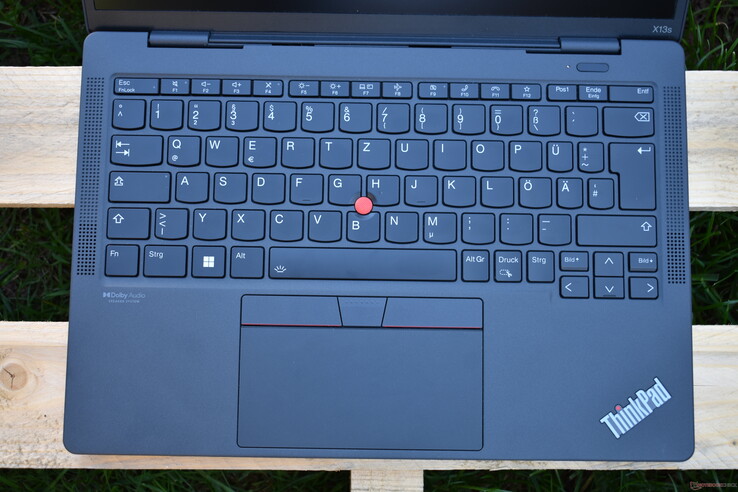 Lenovo ThinkPad X13s Área de teclado G1