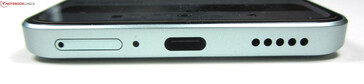 parte inferior: Slot Dual SIM, microfone, USB-C 2.0, alto-falante
