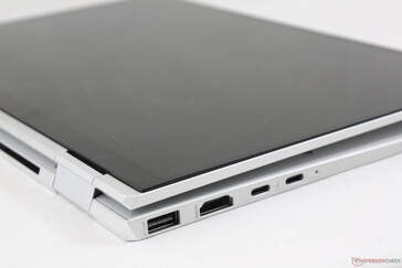 O modo Tablet é mais fácil de usar do que no antigo x360 1030 G4 devido ao tamanho menor e peso mais leve