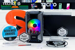 A Tecno apresenta um mini PC para jogos refrigerado a água no MWC 2024 (Fonte da imagem: Tecno)