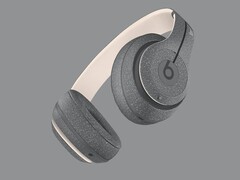 Apple Os novos fones de ouvido sem fio Beats Studio3 têm uma cor cinza chamativo com manchas (Imagem: Apple)