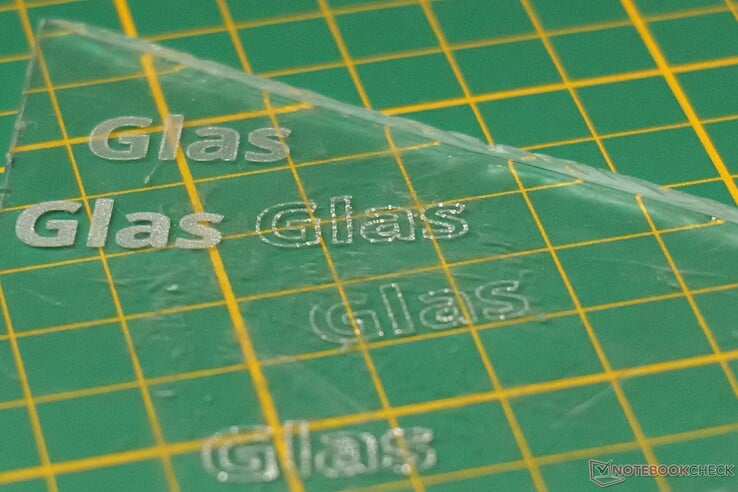 O vidro pode ser gravado, mas não cortado