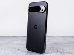 Espera-se que a tela do Google Pixel 10 tenha menos cintilação do que a do Pixel 9. (Fonte da imagem: Notebookcheck)