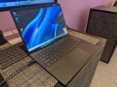 Revisão do laptop HP Dragonfly Pro: AMD Ryzen 7 7736U faz um splash