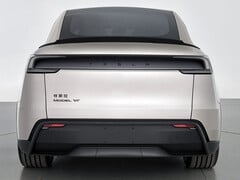 O logotipo do Tesla Model Y L é estilizado para sugerir um SUV de três fileiras. (Fonte da imagem: MIIT)
