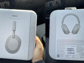 O Sony WH-1000XM5 será lançado em preto e prata, este último fotografado. (Fonte da imagem: u/Chez5160)