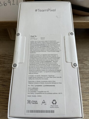 A "embalagem original" do Pixel 7a. (Fonte: Swappa)
