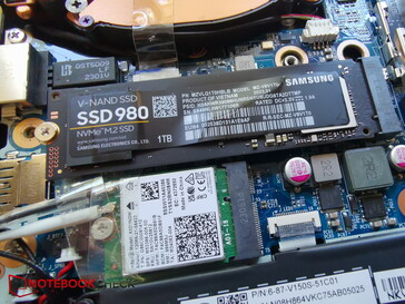 Módulo WiFi e SSD NVMe