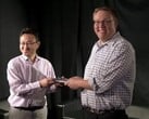 Shuhei Yoshida fazia parte da dupla que, em 2013, ironizou a Xbox por restringir o compartilhamento de jogos no Xbox One.
