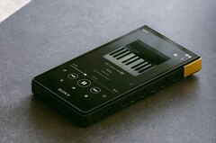 O Walkman NW-ZX707 é o mais caro dos mais recentes dispositivos Walkman da Sony. (Fonte de imagem: Sony)