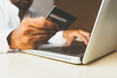 A Microsoft espera facilitar as compras on-line com o guia de compras do Bing baseado em IA. (Foto de rupixen.com no Unsplash)