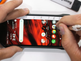 A Kyocera Duraforce Ultra. (Fonte: YouTube)