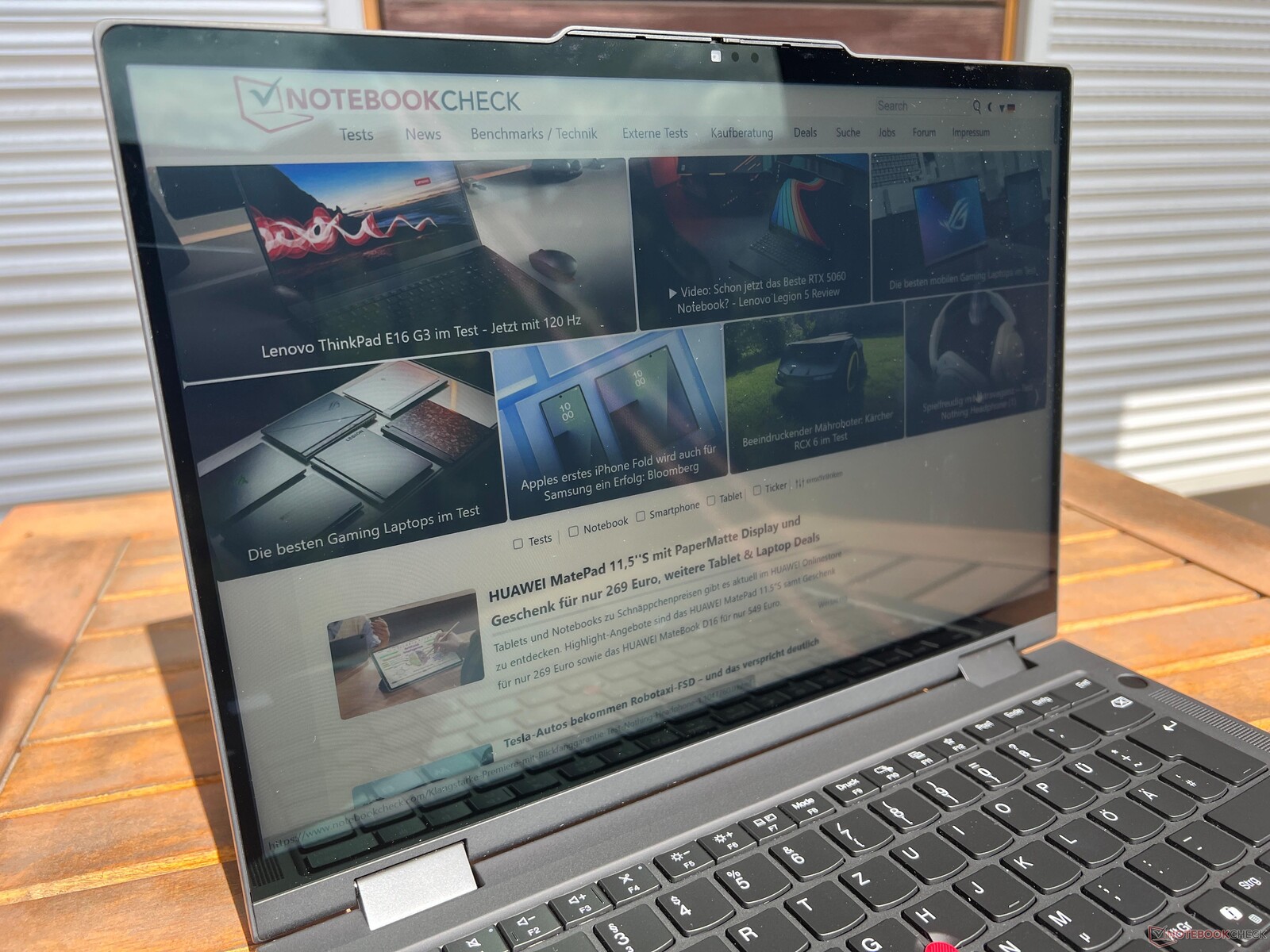 Análise do Lenovo ThinkPad T14s 2 em 1 Gen1 - O novo conversível para ...