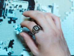 A Casio abriu um sorteio para o reabastecimento do relógio CRW-001-1 Ring Watch no Reino Unido. (Fonte da imagem: Casio)