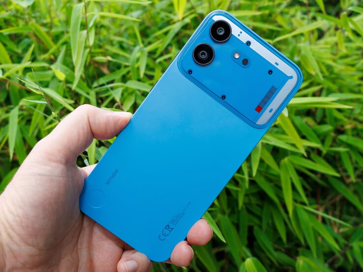 Resenha: Nothing Phone (4b). Unidade de teste fornecida pela Nothing Alemanha.