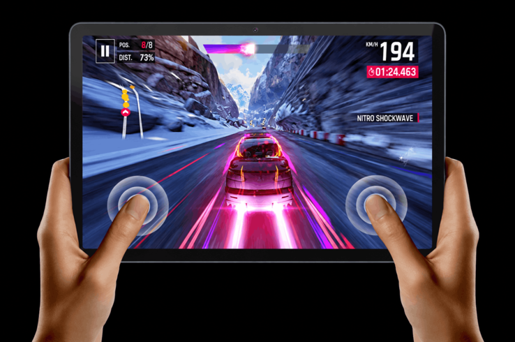Lenovo X11A mostrado em uso para jogos
