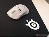 Análise do mouse para jogos SteelSeries Aerox 3 Wireless Gen 2 e do mousepad QcK Heavy