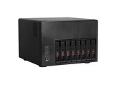O PC NAS XYC X108 pode suportar até 144 TB de armazenamento, graças às suas oito baias de unidade. (Fonte da imagem: AliExpress)