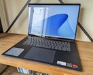 Os 8 GB de RAM soldados tornam a série Dell Inspiron 16 7630 e 7635 2 em 1 uma recomendação complicada