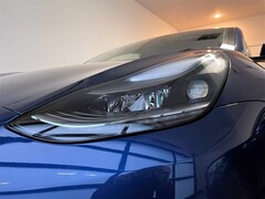 Os carros da Tesla nos EUA finalmente estão recebendo o recurso Matrix Headlights (Fonte da imagem: jojje167 on X)