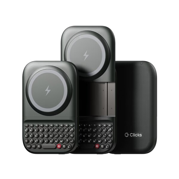 O Clicks Power Keyboard funciona também como um banco de energia com carregamento sem fio. (Fonte da imagem: Clicks)