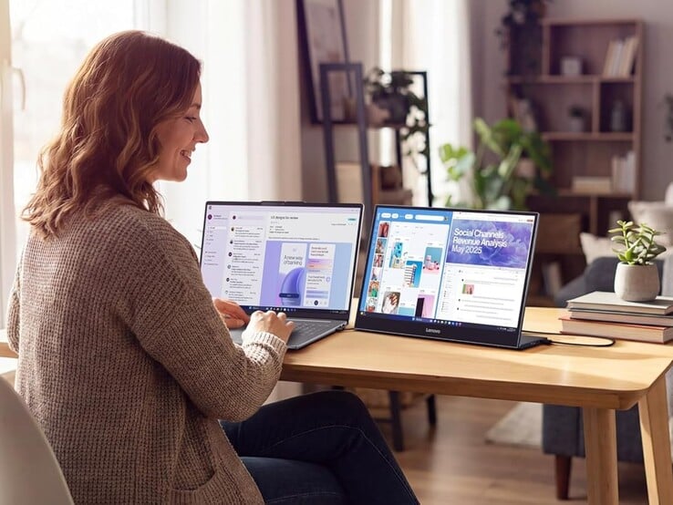 A ampla tela de 16 polegadas com proporção 16:10 do Lenovo L16 é ideal para trabalho e navegação na internet