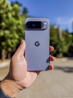 Google Pixel 10 Pro XL em Moonstone