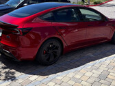 Tesla Model 3 Ludicrous em Malibu (imagem: BooDev/X)