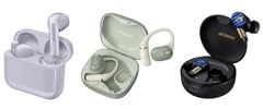 Os fones de ouvido da JVC Kenwood: o modelo econômico HA-A4T, o modelo de gama média HA-NP80T e o modelo premium HA-FW5000T (da esquerda para a direita).
