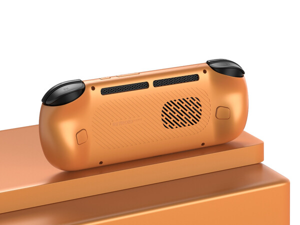 As duas versões do Pocket 6 têm o mesmo design traseiro. (Fonte da imagem: Retroid)