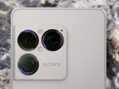 O próximo smartphone Xperia 1 da Sony em uma de suas quatro cores de lançamento