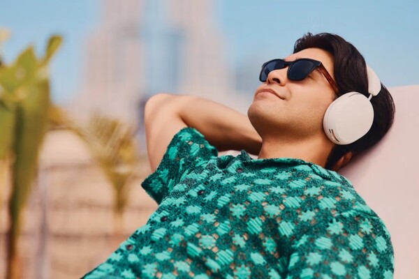 O ANC do Sonos Ace agora compensará acessórios como óculos e chapéus. (Fonte da imagem: Sonos)