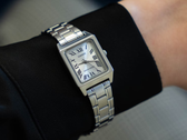 Casio LTP-B150D-7B (na foto)