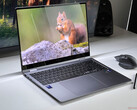 Uma variante do Samsung Galaxy Book6 Pro com um Intel Core Ultra X7 358H foi vista on-line (foto: Galaxy Book5 Pro 360; fonte da imagem: Notebookcheck)