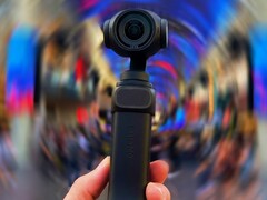 O Insta360 Luna Pro terá uma única câmera (imagem editada do Insta360 Luna Ultra).