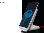O Carregador de Warp OnePlus 50 sem fio pode recarregar o OnePlus 9 Pro em menos de uma hora. (Fonte de imagem: OnePlus)