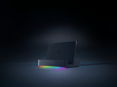 O Razer Handheld Dock Chroma já está disponível para pré-venda (fonte da imagem: Razer)