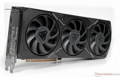 O AMD Radeon RX 7900 XT apresenta uma GPU Navi 31 com 80 MB de Infinity Cache. (Fonte: Notebookcheck)