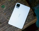 O tablet iQOO de 8,8 polegadas “de nível profissional” deve ser tão compacto quanto o Pad Ultra (na foto)