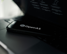 Logotipo da OpenAI em um celular