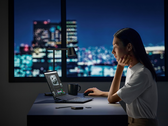 O Zenbook Pro 14 Duo OLED é um laptop compacto com um display secundário. (Fonte de imagem: ASUS)