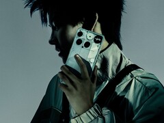 Telefone Nothing (3) na foto, na cor branca (Fonte da imagem: Nothing)