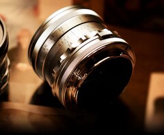 A Brightin Star agora oferece uma lente full-frame 35mm f/1.4 relativamente acessível (Fonte da imagem: Brightin Star)