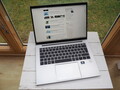 Revisão do laptop HP EliteBook 845 G9: Também convincente com Ryzen 5 PRO 6650U