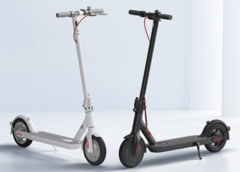 Il Mijia Electric Scooter 3 Youth Edition pesa circa 29 libbre (13 kg). (Fonte immagine: Xiaomi)